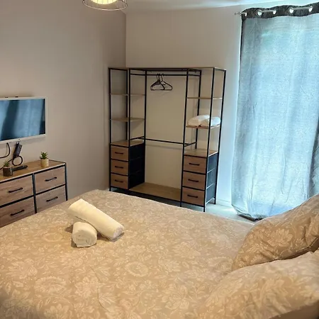 Le Cocon De Roquelande Equestrian Boarding House